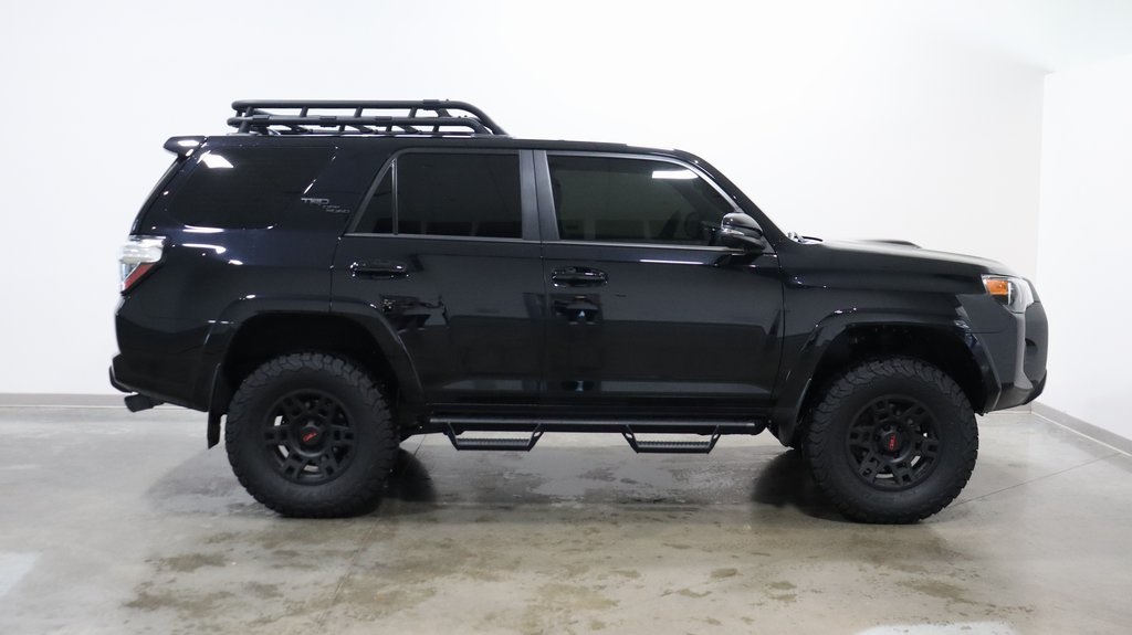 2023 Toyota 4Runner TRD Off-Road Premium 8