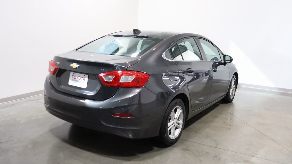 2017 Chevrolet Cruze LT 7