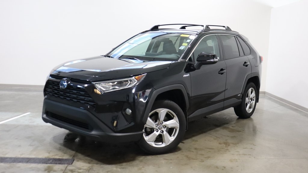 2021 Toyota RAV4 Hybrid XLE Premium 3