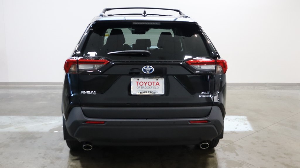 2021 Toyota RAV4 Hybrid XLE Premium 6