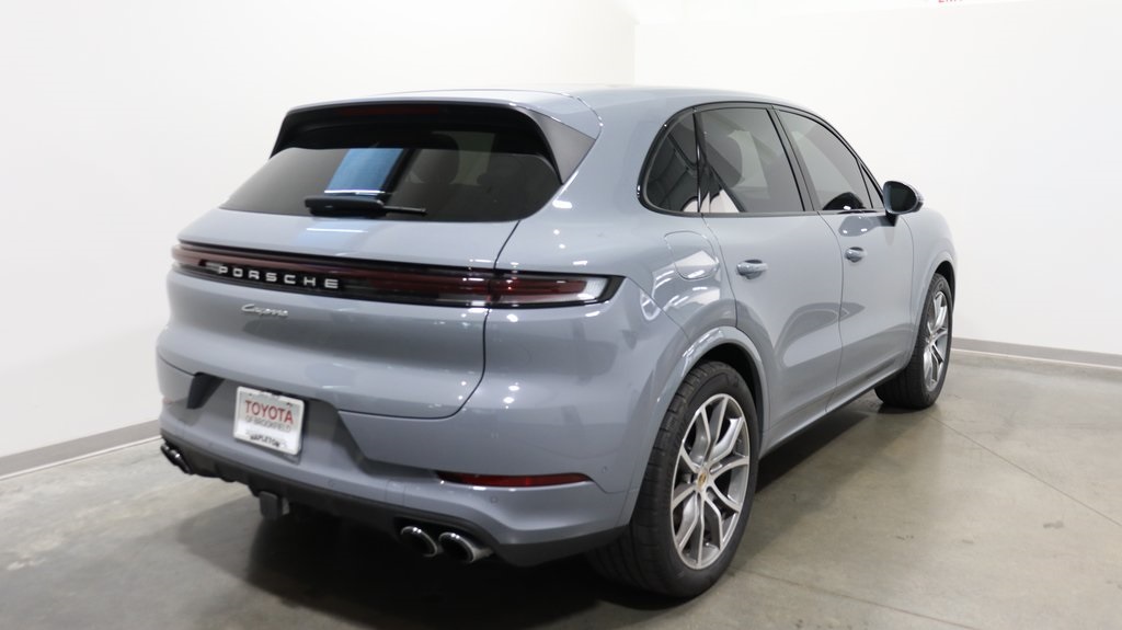 2024 Porsche Cayenne Base 7