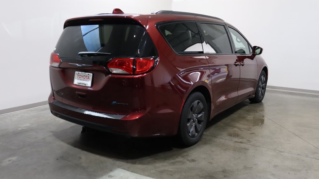 2020 Chrysler Pacifica Hybrid Limited 7