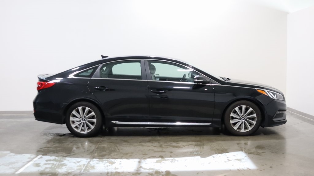 2015 Hyundai Sonata Sport 8