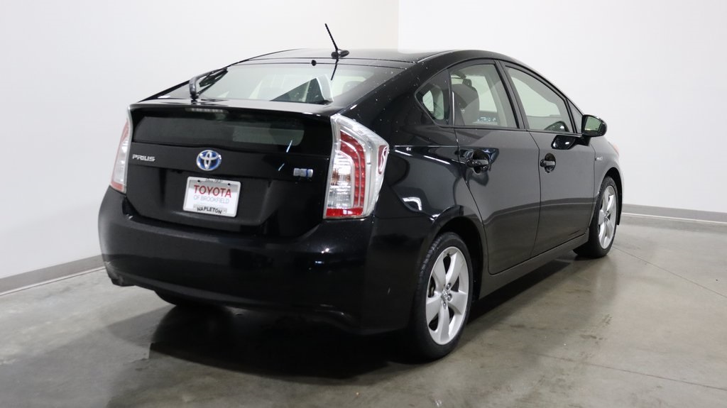 2015 Toyota Prius Five 7