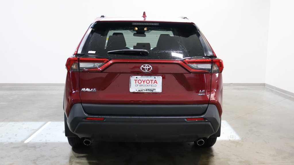 2021 Toyota RAV4 LE 6