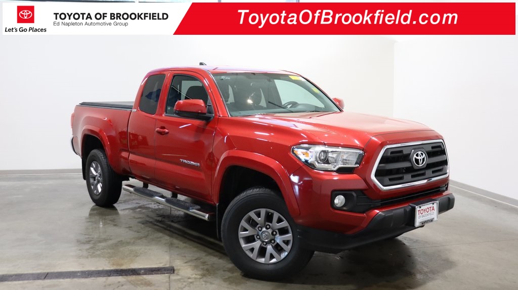 2017 Toyota Tacoma SR5 1