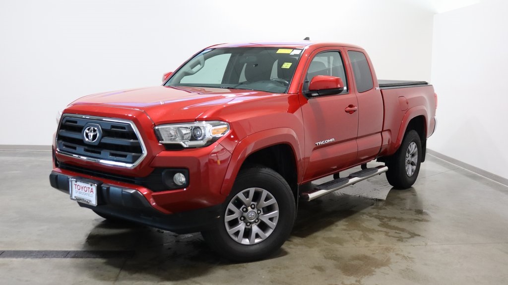 2017 Toyota Tacoma SR5 3