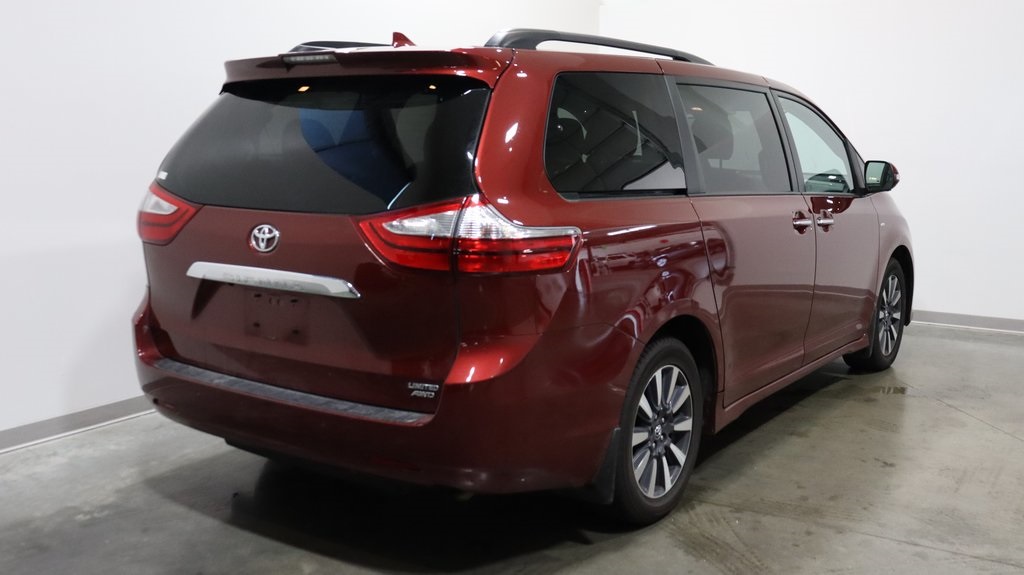 2019 Toyota Sienna Limited Premium 7