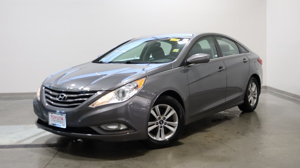 2013 Hyundai Sonata GLS 3