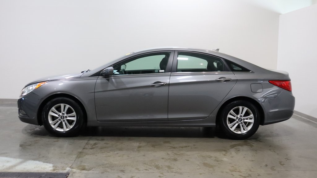 2013 Hyundai Sonata GLS 4