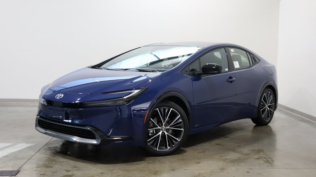 2024 Toyota Prius Limited 3