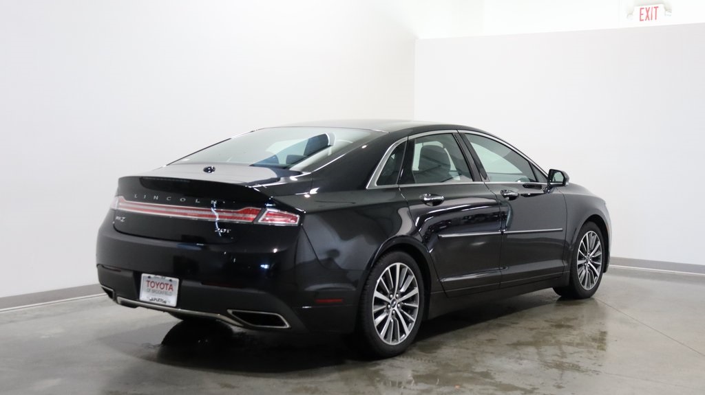 2019 Lincoln MKZ Standard 7