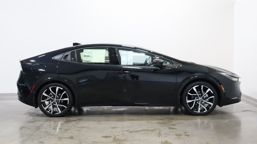 2024 Toyota Prius Prime XSE Premium 8