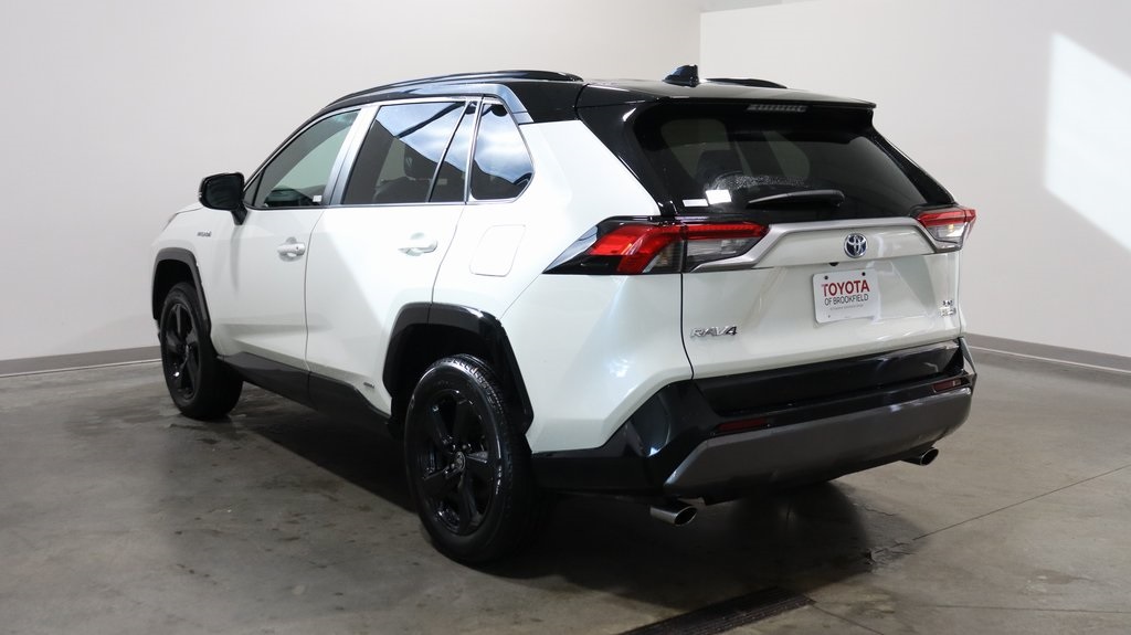 2021 Toyota RAV4 Hybrid XSE 5