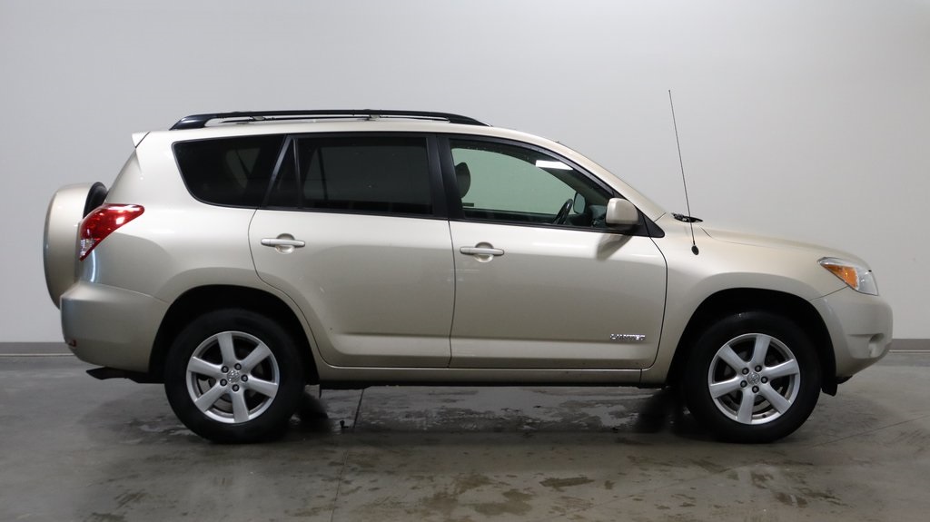 2008 Toyota RAV4 Limited 8