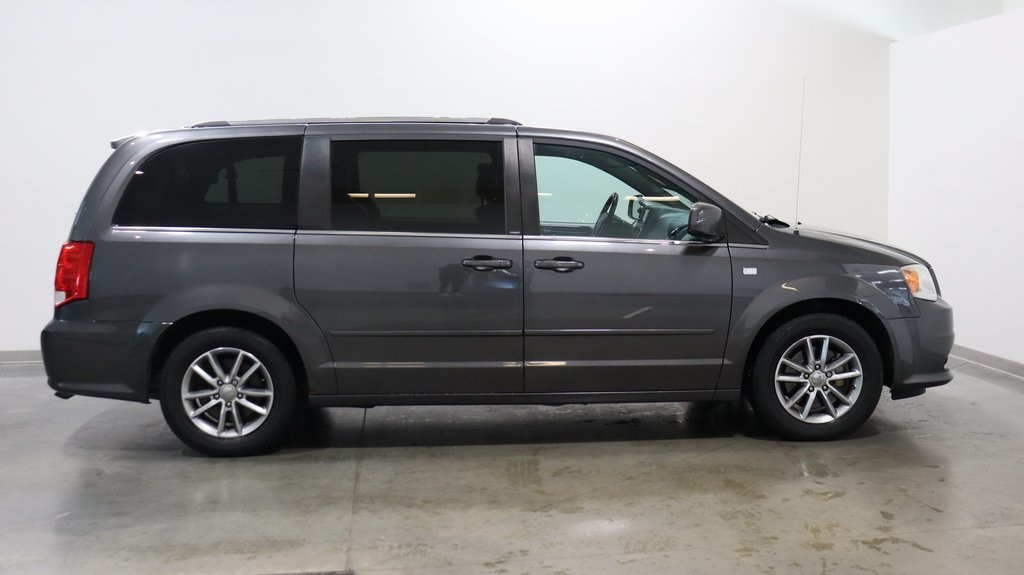 2014 Dodge Grand Caravan SXT 8