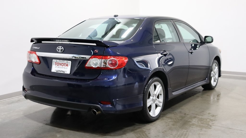 2013 Toyota Corolla S 7