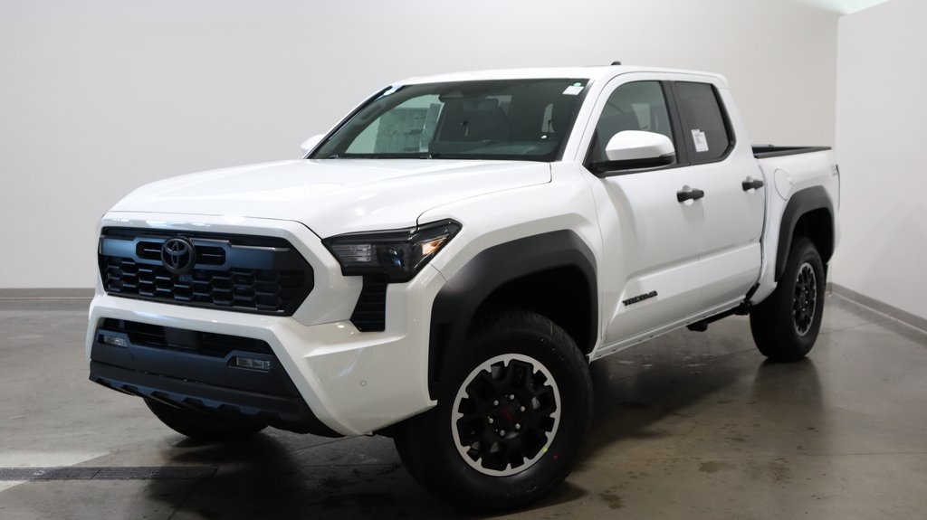 2024 Toyota Tacoma TRD Off-Road 3