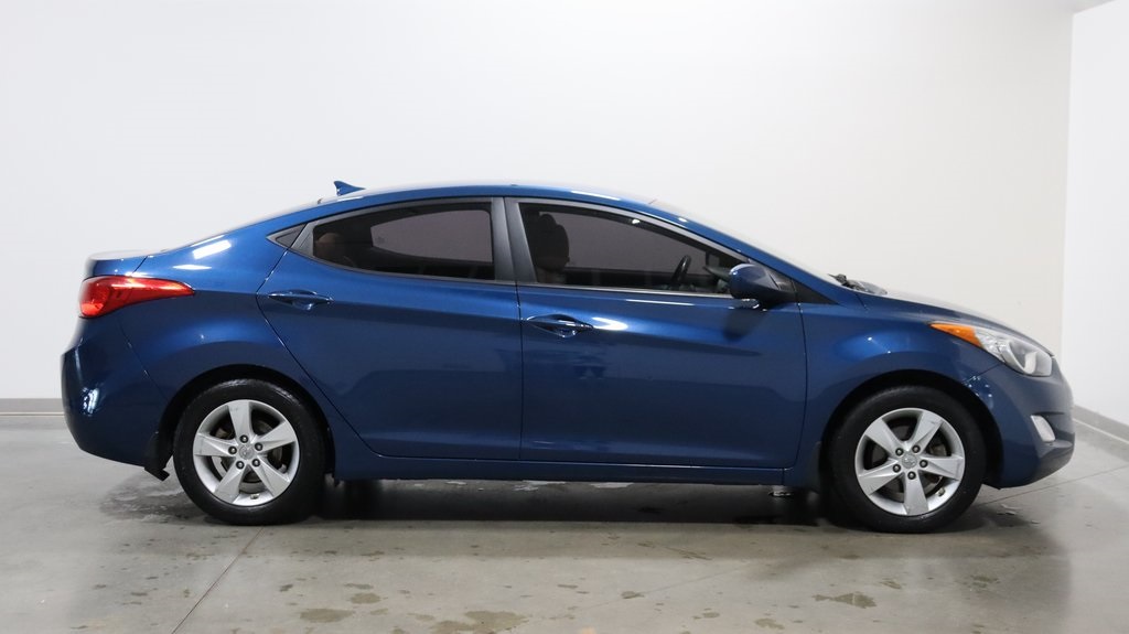 2013 Hyundai Elantra GLS 8