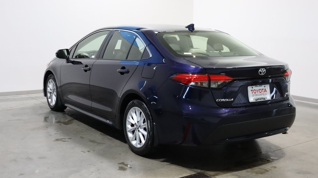 2020 Toyota Corolla XLE 5