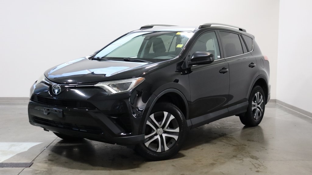 2017 Toyota RAV4 LE 3