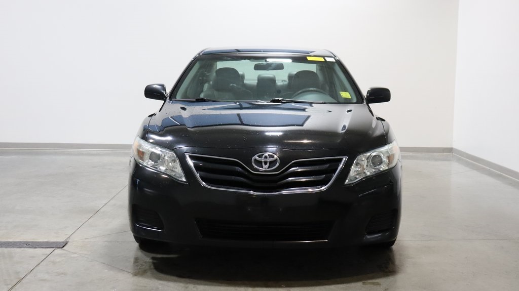 2011 Toyota Camry LE 2