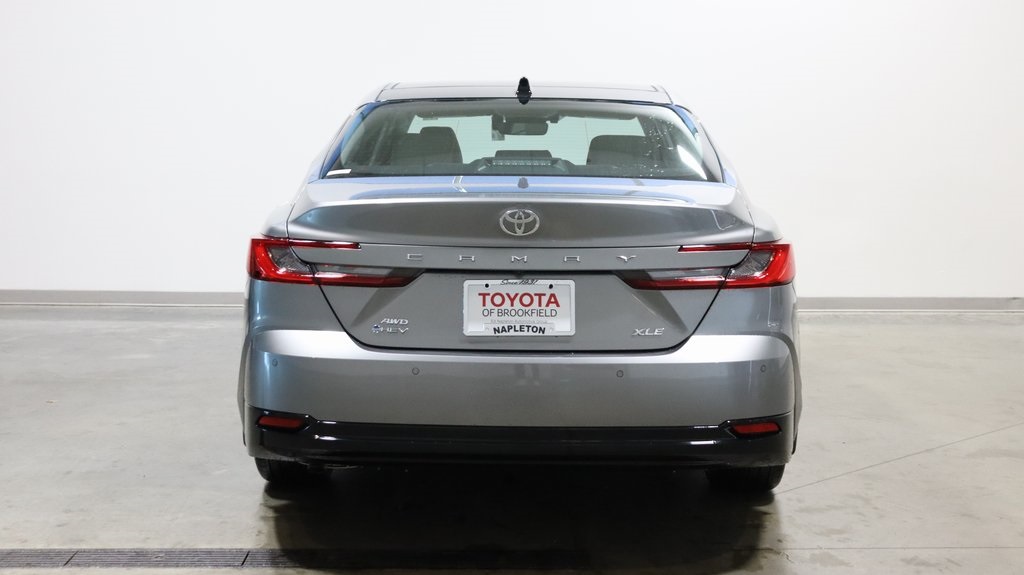 2025 Toyota Camry XLE 6