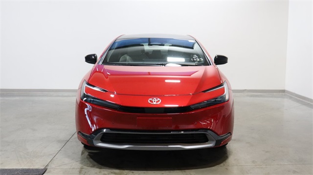 2024 Toyota Prius XLE 2