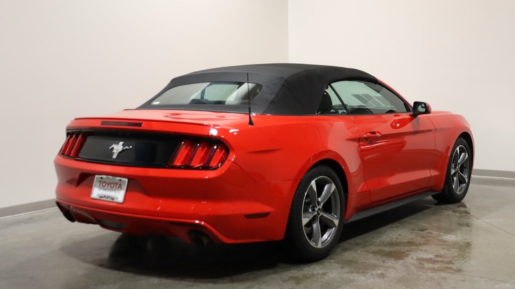 2016 Ford Mustang V6 7