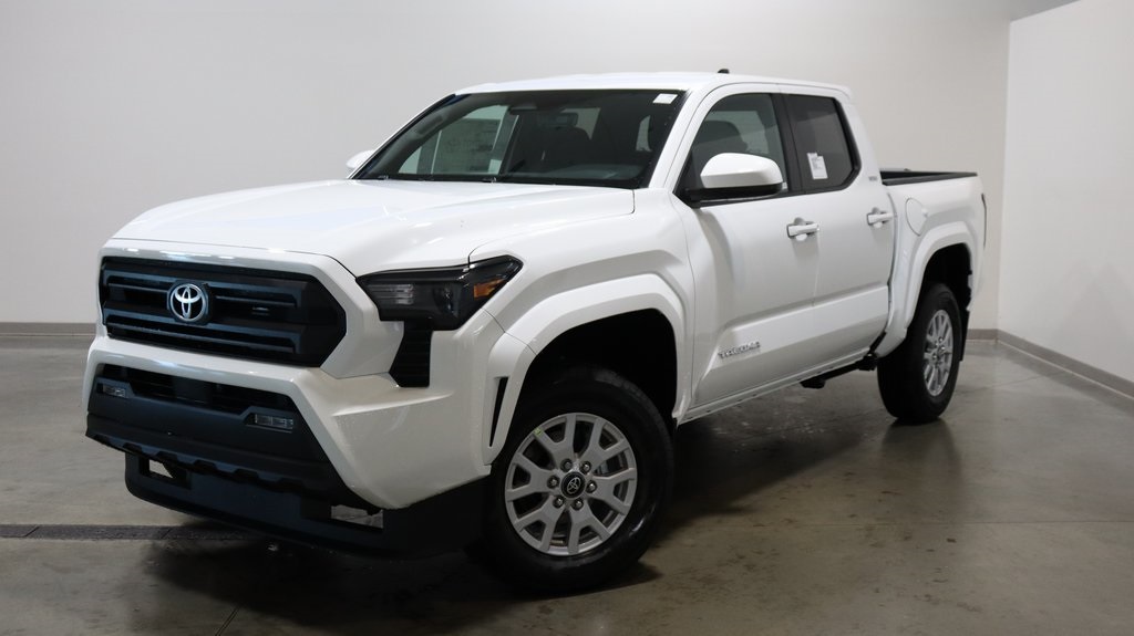 2024 Toyota Tacoma SR5 3