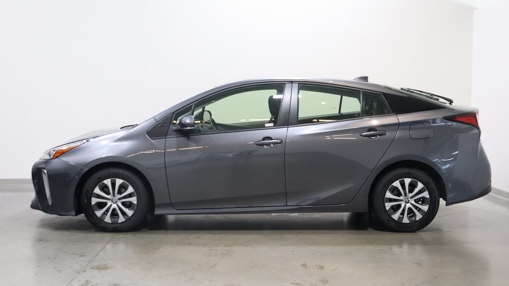 2021 Toyota Prius XLE AWD-e 4