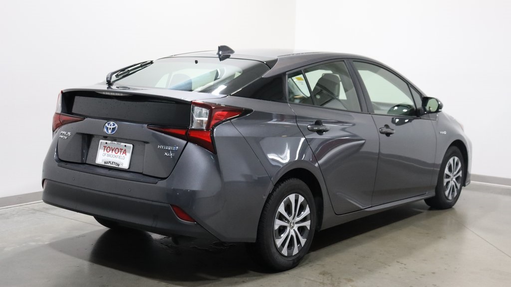 2021 Toyota Prius XLE AWD-e 7