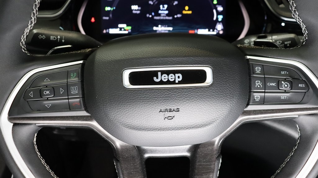 2022 Jeep Grand Cherokee 4xe 12