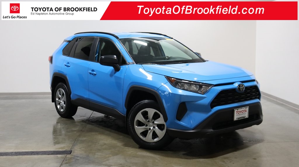 2021 Toyota RAV4 LE 1