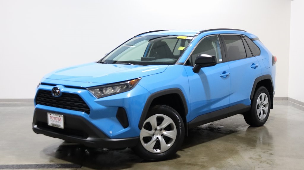 2021 Toyota RAV4 LE 3