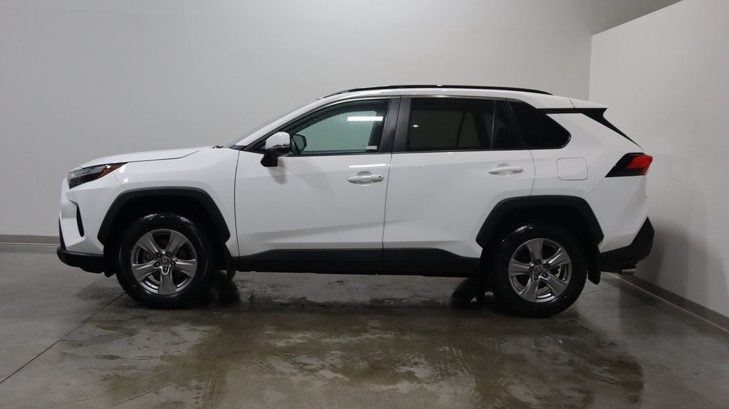 2022 Toyota RAV4 XLE 4