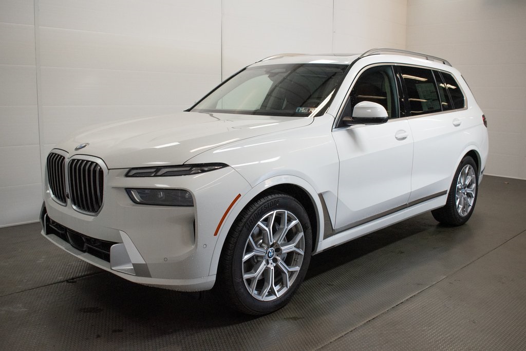 2025 BMW X7 xDrive40i 6