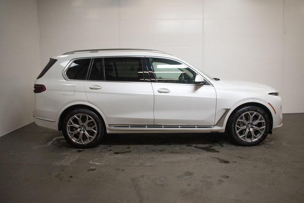 2024 BMW X7 xDrive40i 3