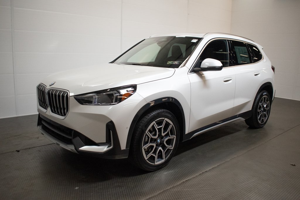 2025 BMW X1 xDrive28i 8