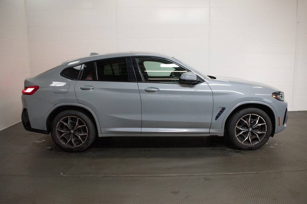 2022 BMW X4 xDrive30i 3