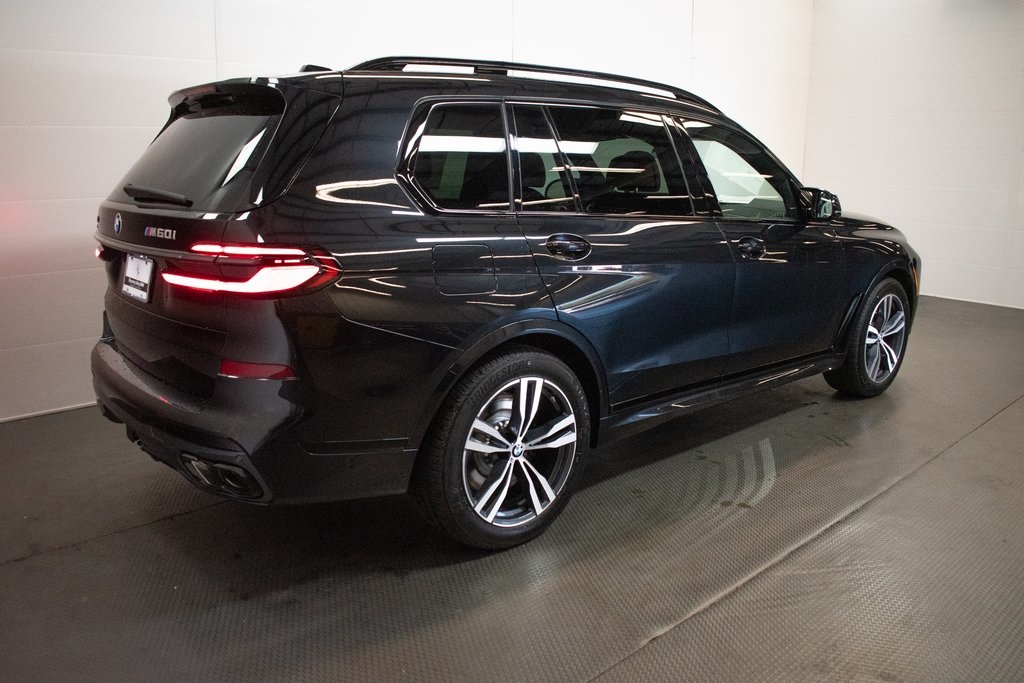 2025 BMW X7 M60i 4