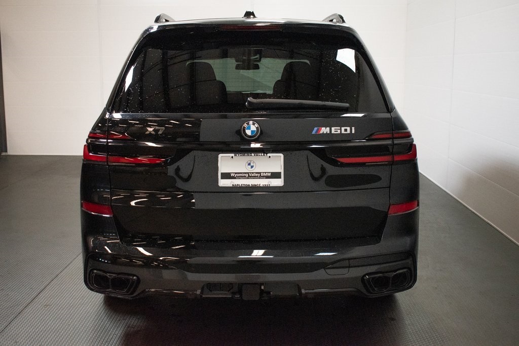 2025 BMW X7 M60i 5