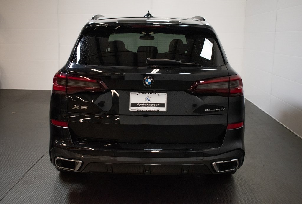 2022 BMW X5 xDrive40i 5