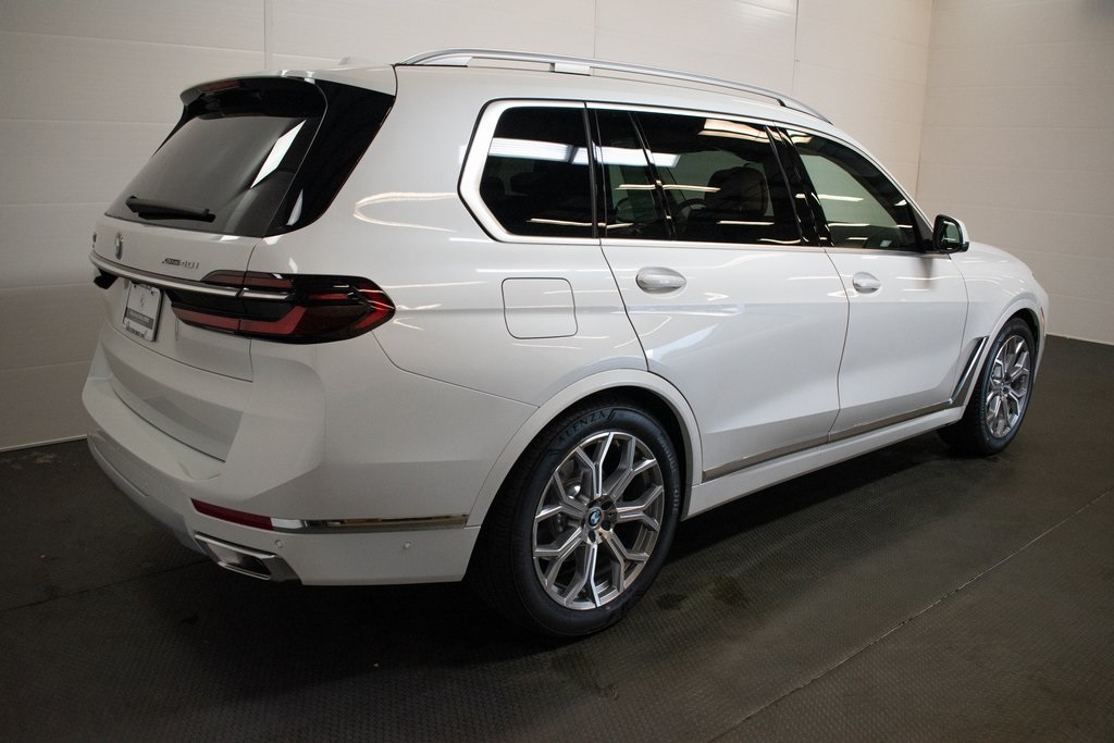 2025 BMW X7 xDrive40i 4