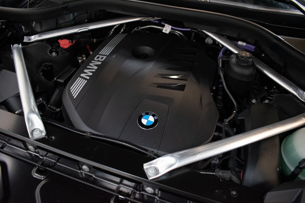 2024 BMW X7 xDrive40i 10