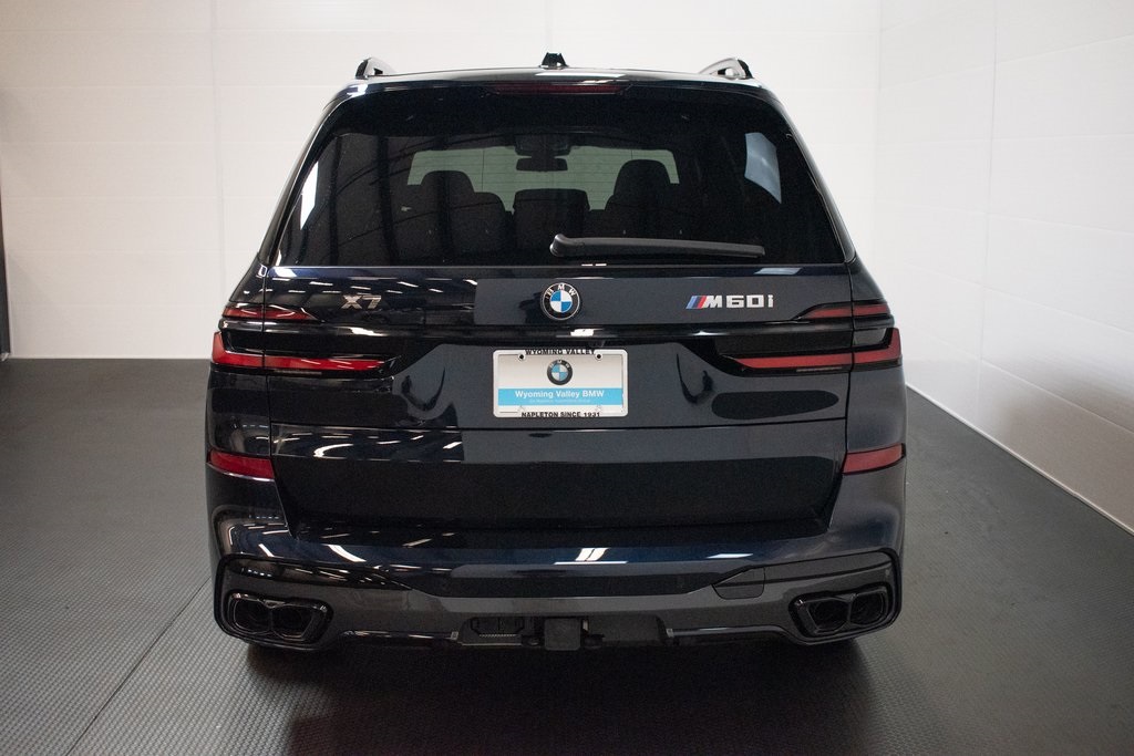 2025 BMW X7 M60i 5