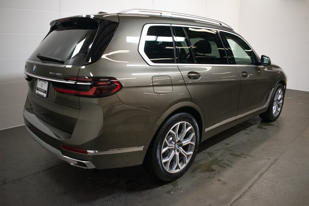 2025 BMW X7 xDrive40i 4