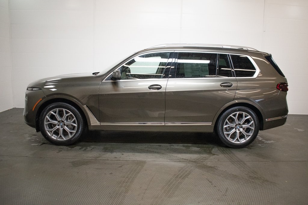 2025 BMW X7 xDrive40i 7