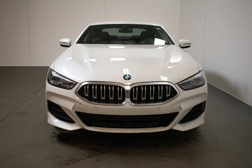 2024 BMW 8 Series 840i 2