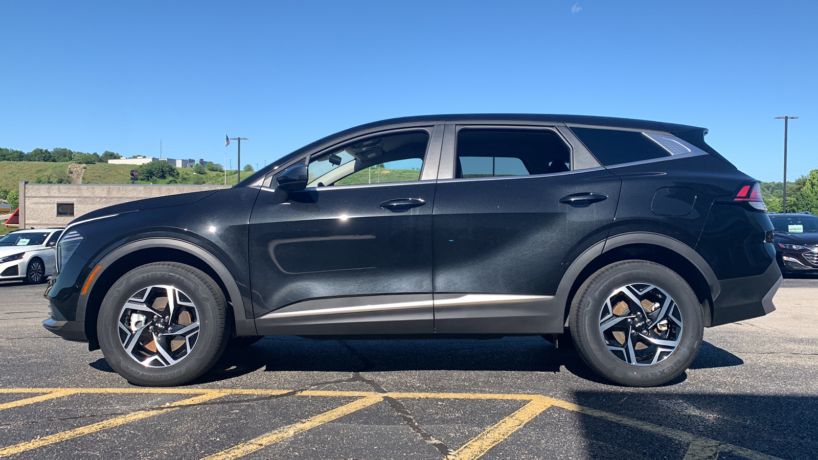 2024 Kia Sportage LX 4